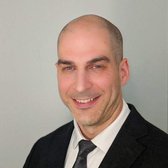 Andrew Darch
